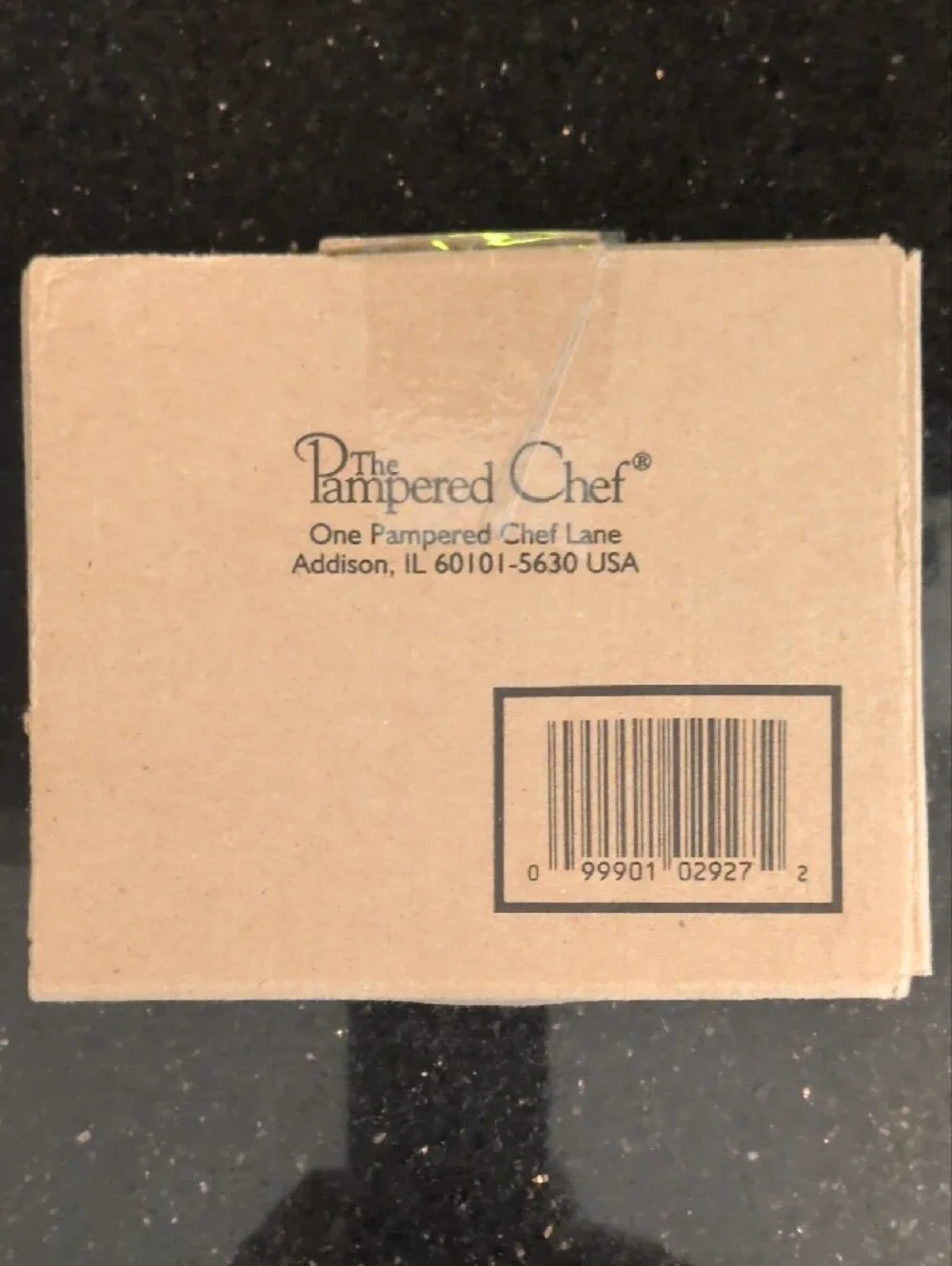 The Pampered Chef Heart-Shaped Winter Wreath Stoneware Mold